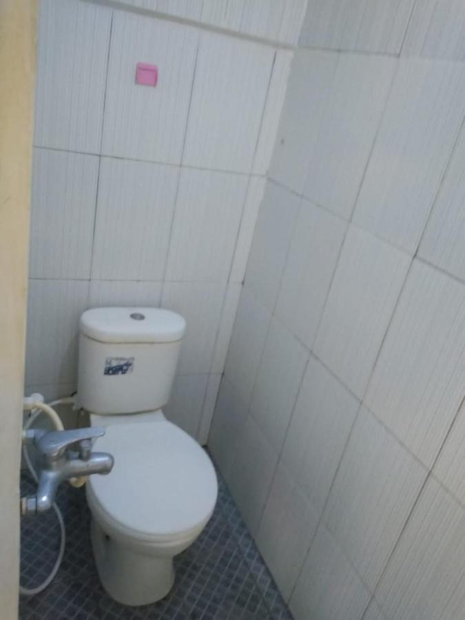 Ratu Guesthouse Sleman  Esterno foto
